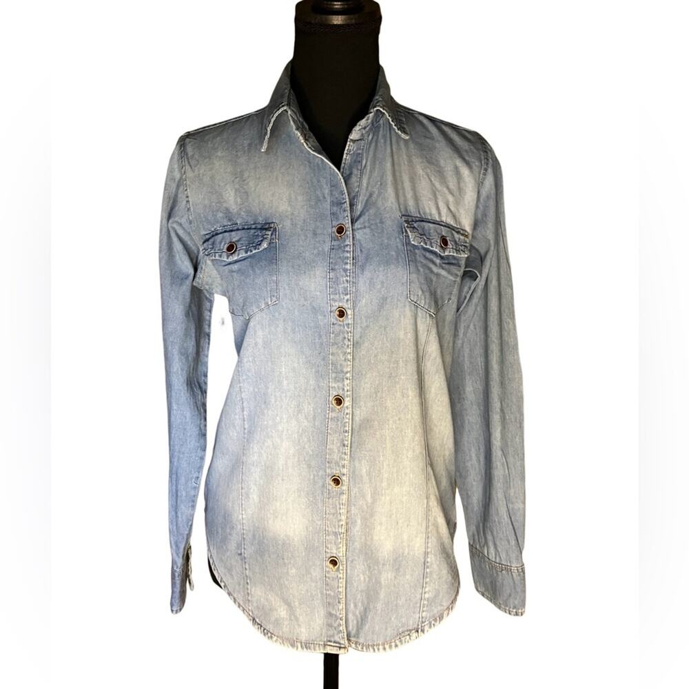 Chambray long Sleeve shirt with Suede look elbow patches Size M By Ailin